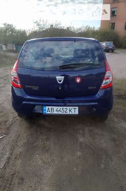 Хетчбек Dacia Sandero 2009 в Вінниці