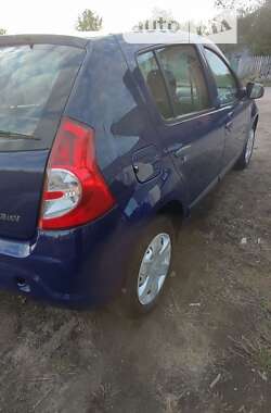 Хетчбек Dacia Sandero 2009 в Вінниці