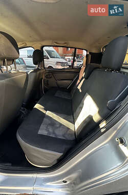 Хетчбек Dacia Sandero 2009 в Чернівцях