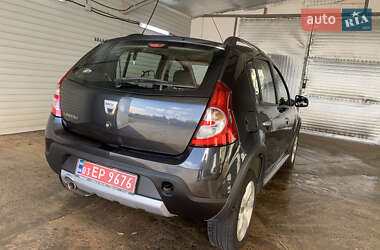 Хетчбек Dacia Sandero 2011 в Харкові