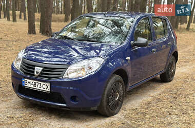 Хетчбек Dacia Sandero 2009 в Сумах