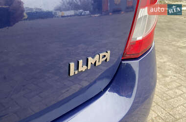 Хэтчбек Dacia Sandero 2008 в 