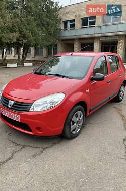 Хетчбек Dacia Sandero 2009 в Ніжині