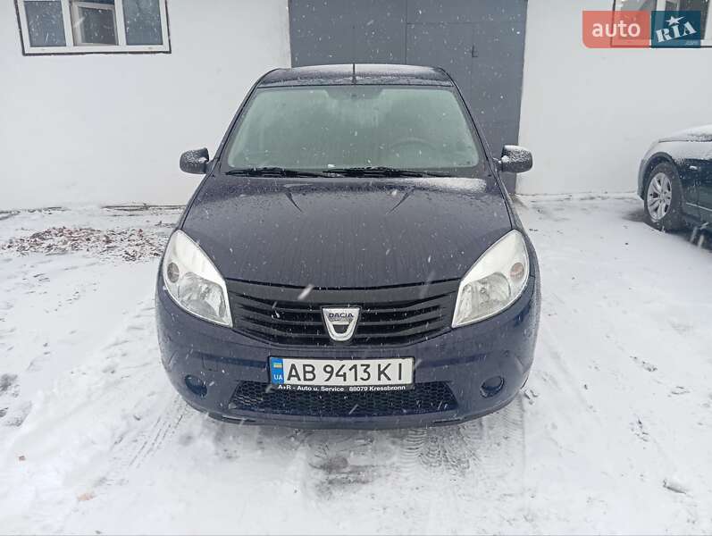 Хетчбек Dacia Sandero 2012 в Калинівці