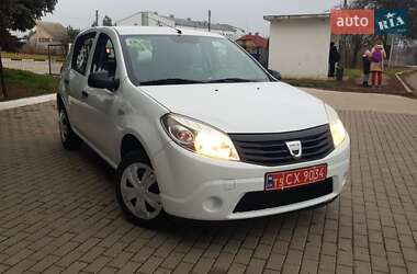 Хетчбек Dacia Sandero 2009 в Луцьку