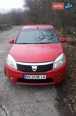 Хэтчбек Dacia Sandero 2008 в Хмельницком