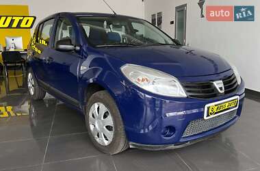 Хетчбек Dacia Sandero 2009 в Червонограді