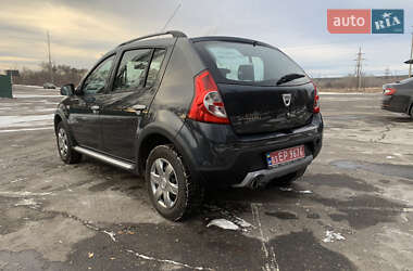 Хетчбек Dacia Sandero 2011 в Харкові