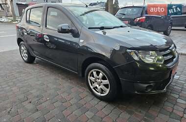 Хетчбек Dacia Sandero 2014 в Калуші