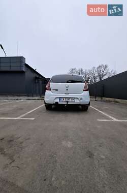 Хетчбек Dacia Sandero 2010 в Умані