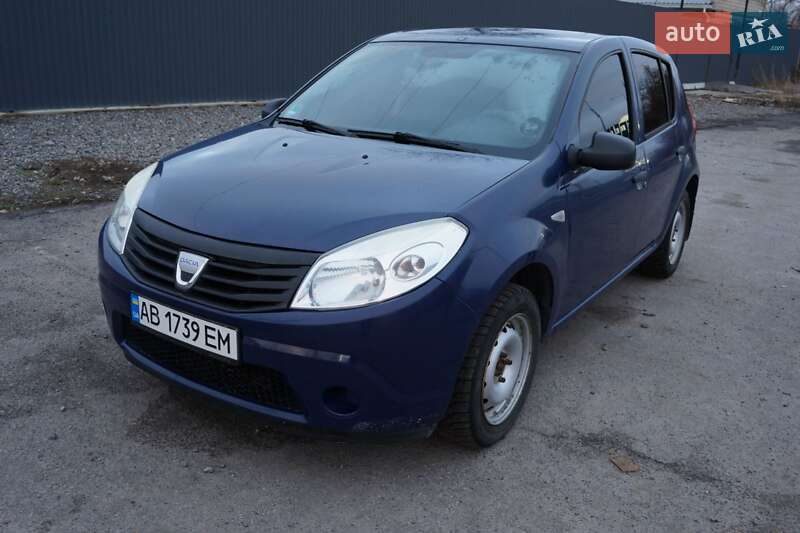 Хетчбек Dacia Sandero 2009 в Вінниці