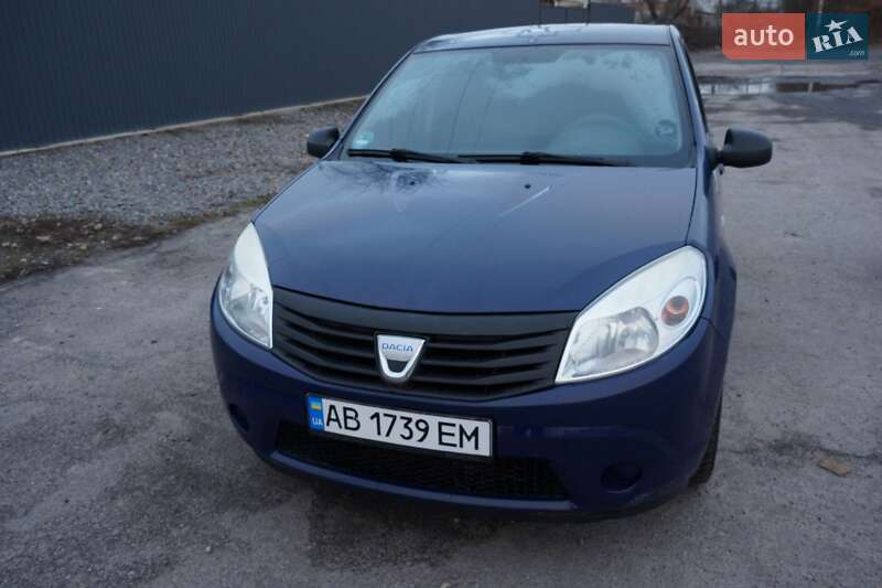 Хетчбек Dacia Sandero 2009 в Вінниці