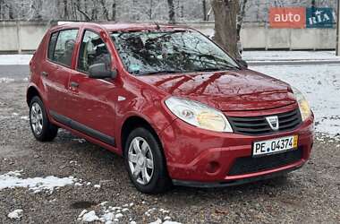 Хетчбек Dacia Sandero 2012 в Вінниці