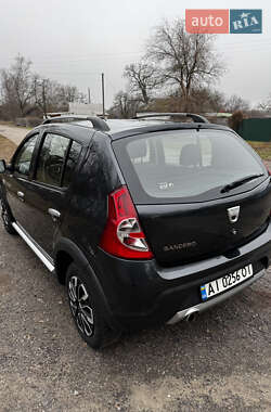 Хэтчбек Dacia Sandero 2011 в Переяславе