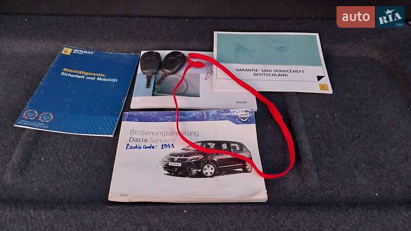 Хэтчбек Dacia Sandero 2011 в Ходорове