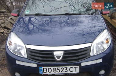 Хетчбек Dacia Sandero 2009 в Тернополі