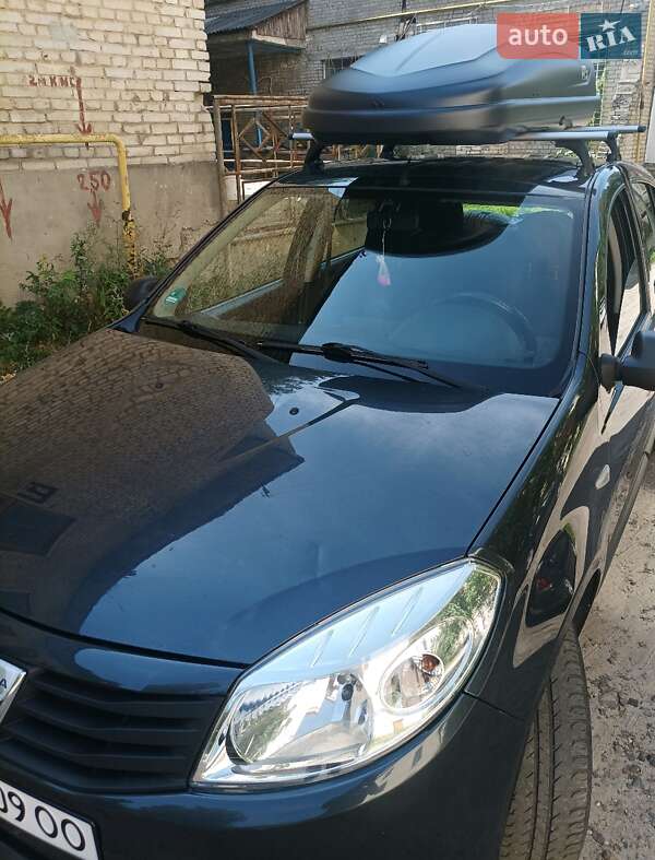 Dacia Sandero 2009