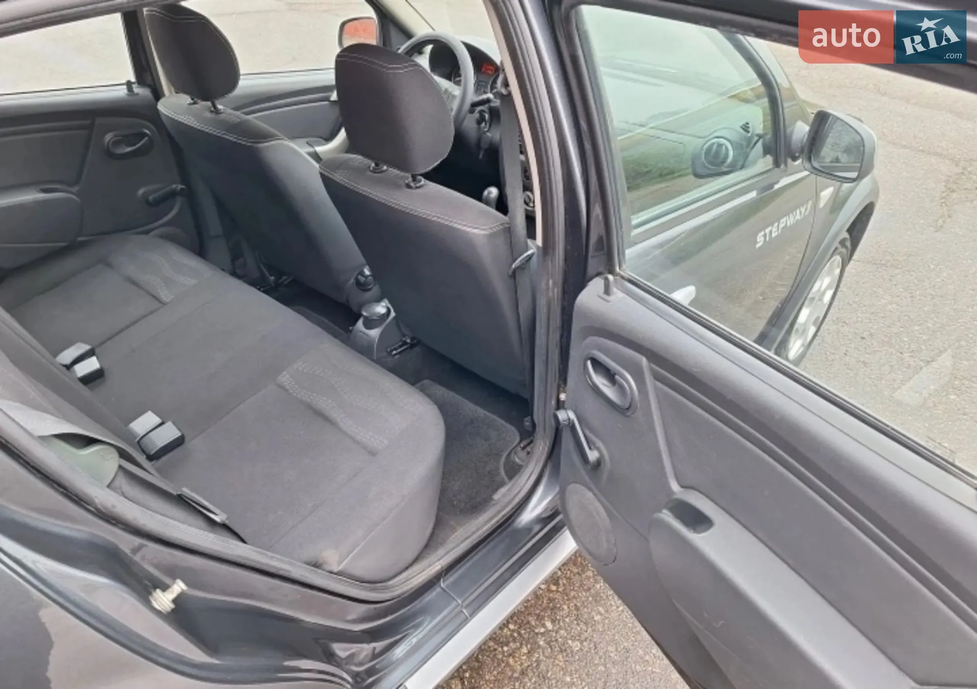 2010 Dacia Sandero - мініатюра 18