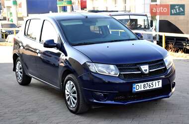 Хэтчбек Dacia Sandero 2013 в Львове