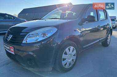 Dacia Sandero 2009