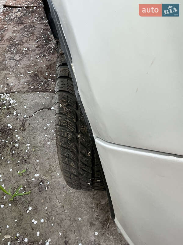 Хэтчбек Dacia Sandero 2010 в Днепре