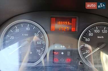 Хэтчбек Dacia Sandero 2010 в 