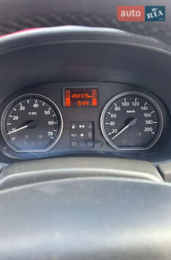 Хэтчбек Dacia Sandero 2009 в 