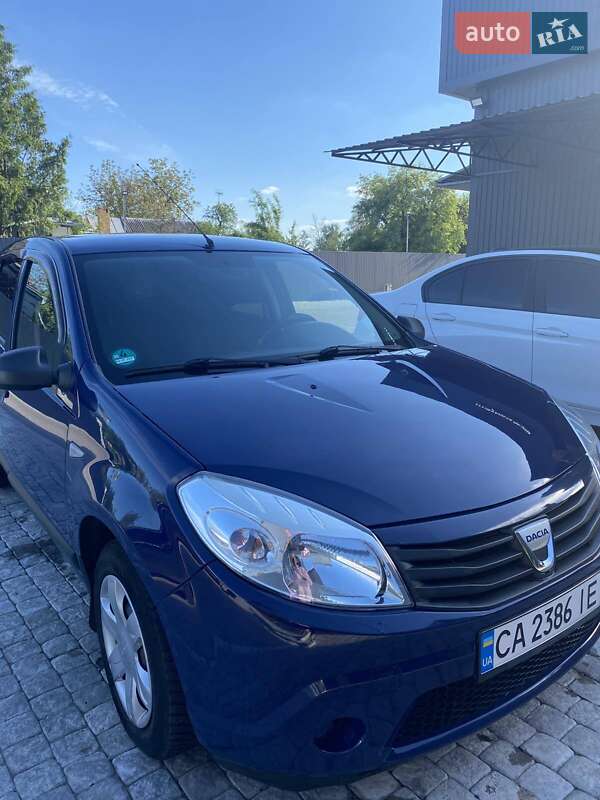 Dacia Sandero 2009