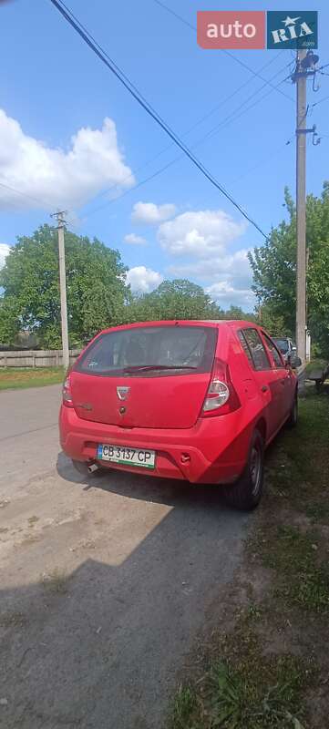 Хетчбек Dacia Sandero 2010 в Ніжині