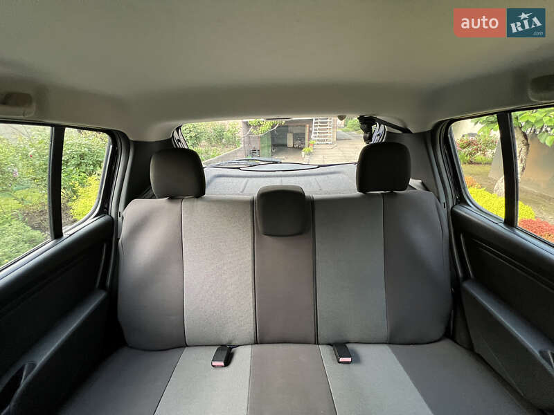 Хетчбек Dacia Sandero 2009 в Луцьку