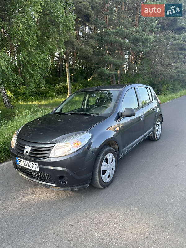 Dacia Sandero 2010