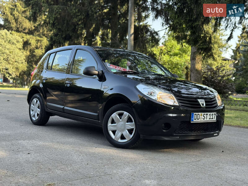 Dacia Sandero 2010