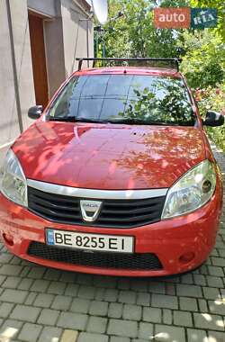 Хэтчбек Dacia Sandero 2009 в Николаеве