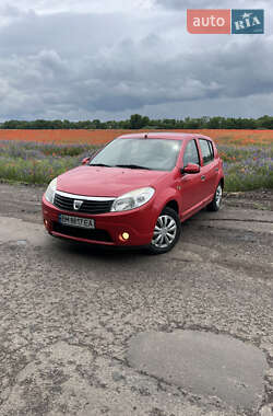 Хэтчбек Dacia Sandero 2008 в Сумах