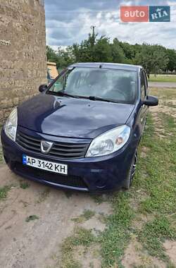 Хетчбек Dacia Sandero 2012 в Покровському