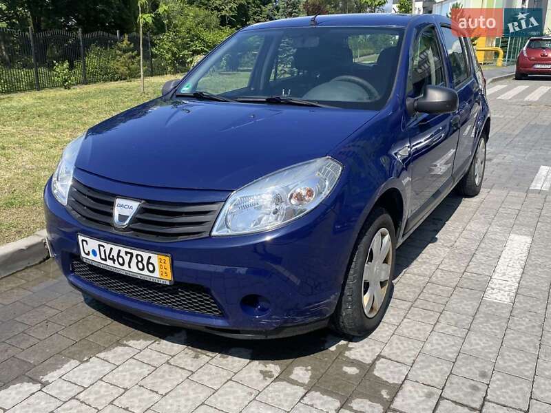 Dacia Sandero 2009