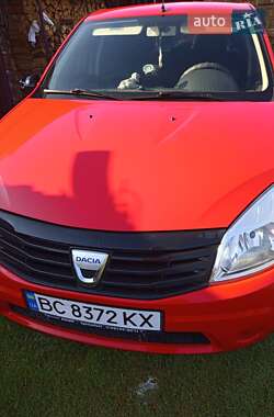 Хэтчбек Dacia Sandero 2009 в Золочеве
