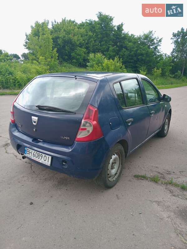 Хетчбек Dacia Sandero 2009 в Талалаївці