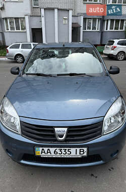 Хетчбек Dacia Sandero 2008 в Києві