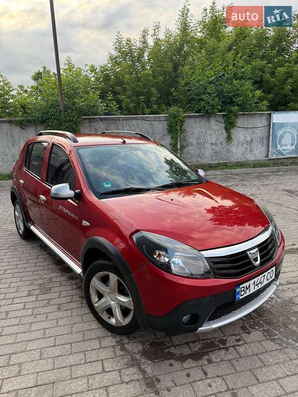 Хэтчбек Dacia Sandero 2011 в Сумах