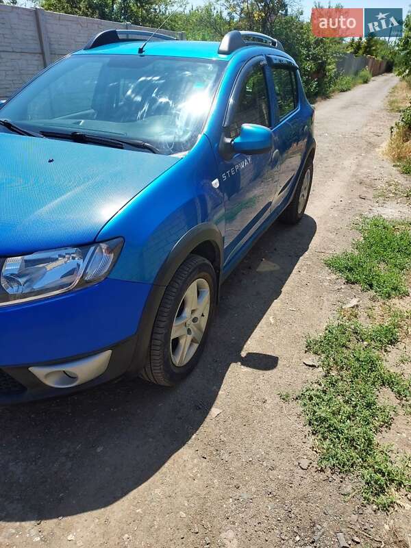 Хетчбек Dacia Sandero 2013 в Чорноморську