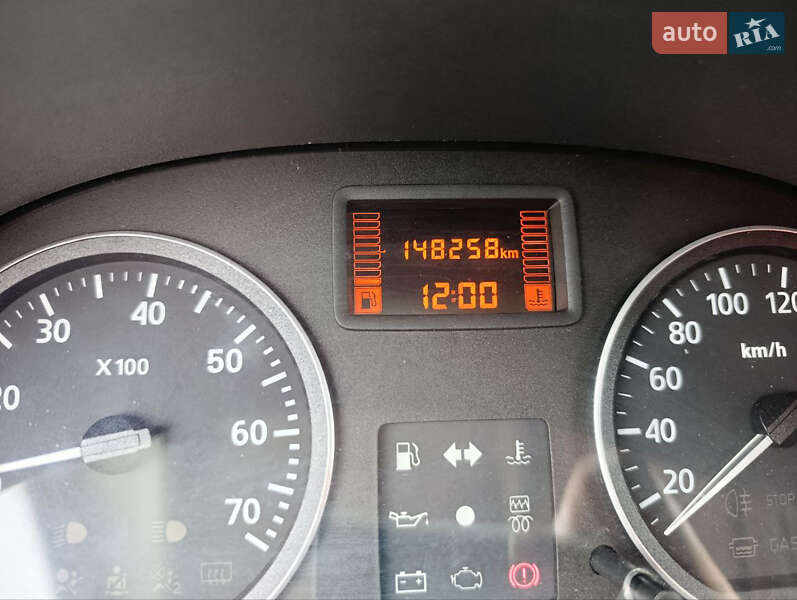 Хэтчбек Dacia Sandero 2009 в Виннице