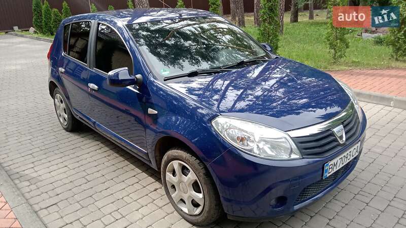 Хетчбек Dacia Sandero 2009 в Сумах фото 5 Хетчбек Dacia Sandero 2009 в Сумах