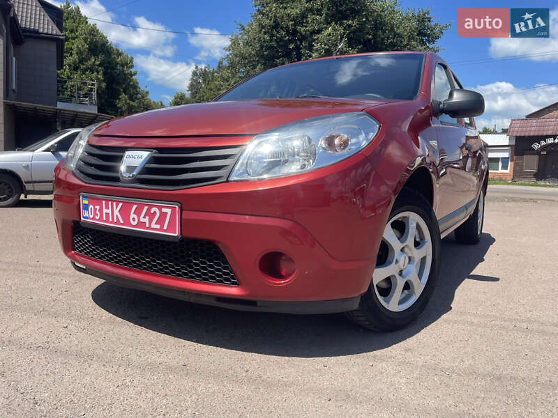 Dacia Sandero 2010