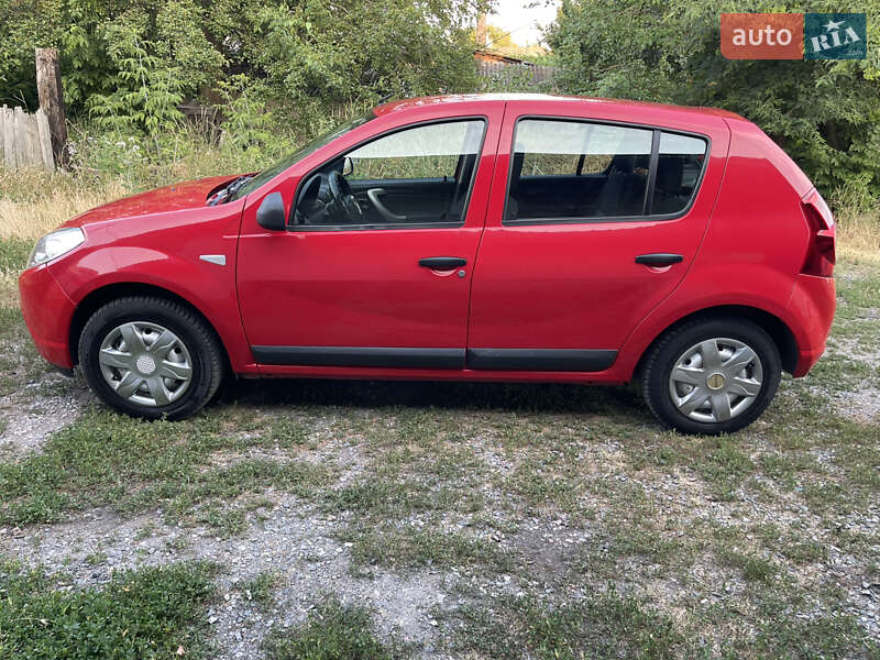 Хетчбек Dacia Sandero 2009 в Знам'янці