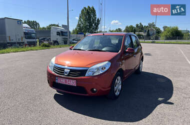 Хетчбек Dacia Sandero 2008 в Ковелі