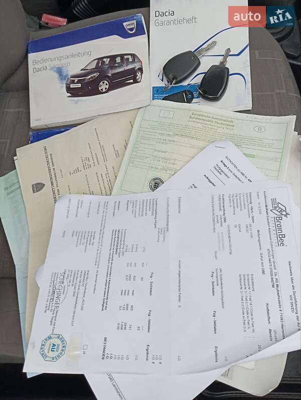 Хэтчбек Dacia Sandero 2009 в Бершади