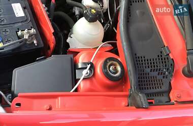 Хетчбек Dacia Sandero 2009 в 
