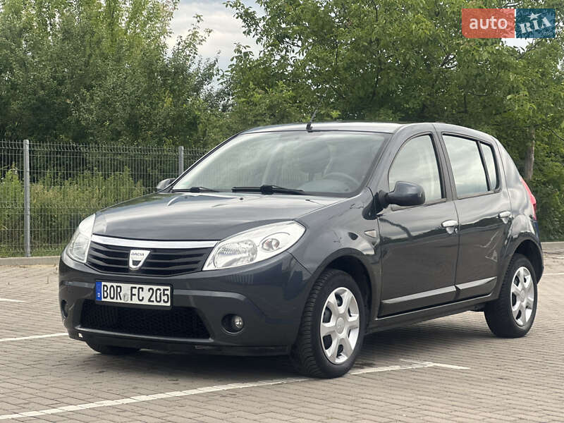 Dacia Sandero 2008