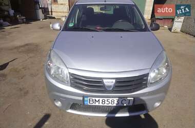 Хэтчбек Dacia Sandero 2010 в Сумах
